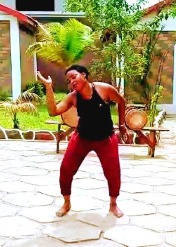 Danza africana Avanzando-Guine Fare-Mah